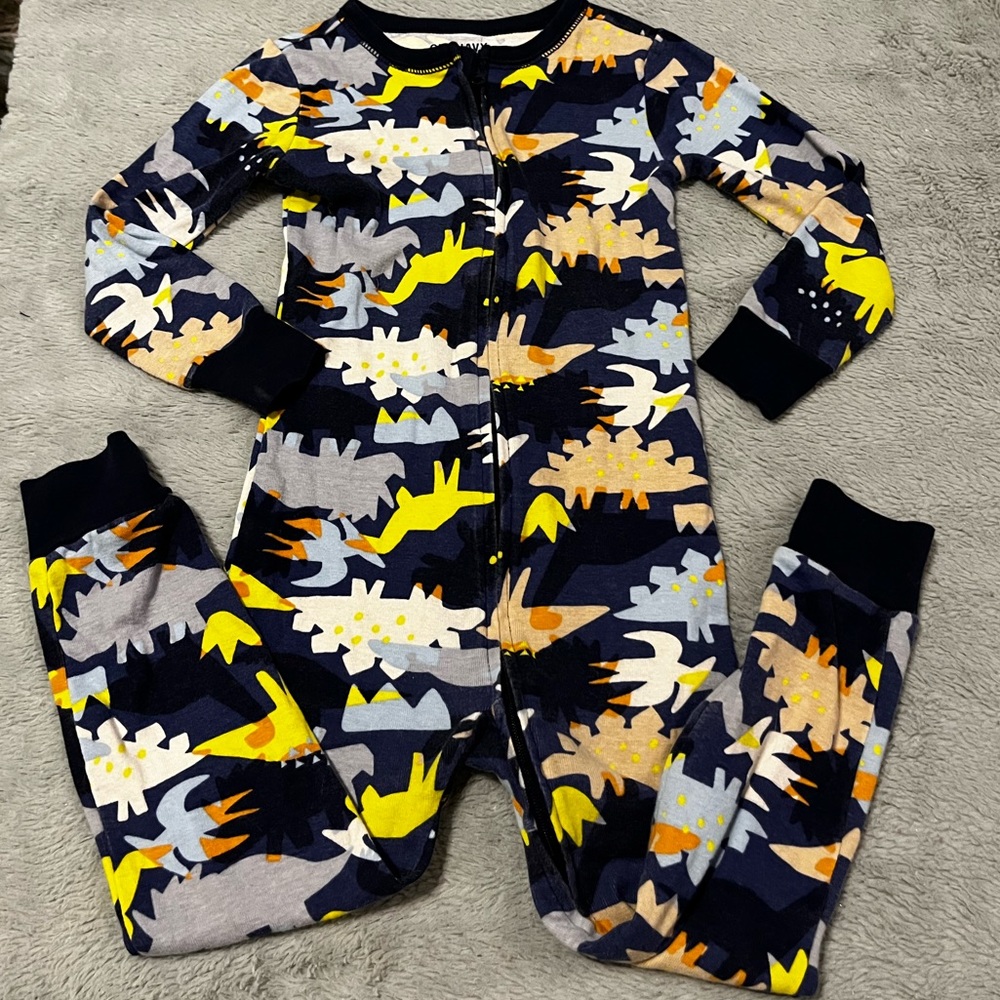 OLD NAVY 3T ONSIE PAJAMAS ZIP UP LIKE NEW